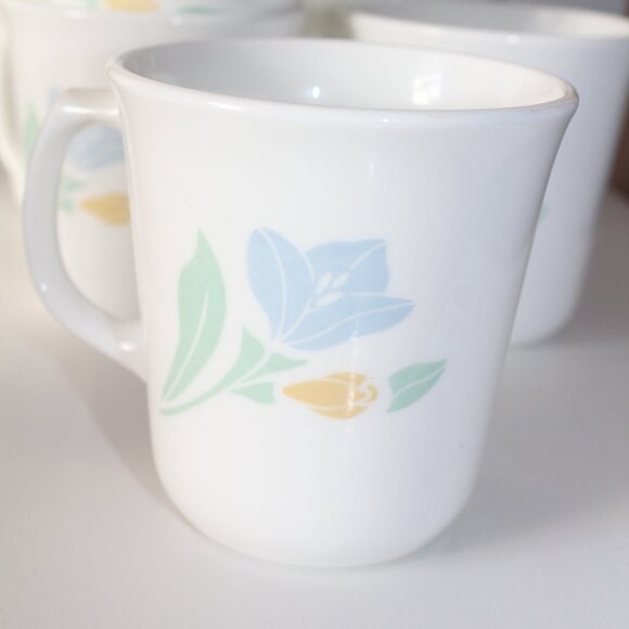 Corelle Friendship Mugs 8 Pieces - Picture 2 of 2